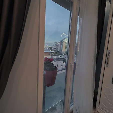 Center * Durrës
